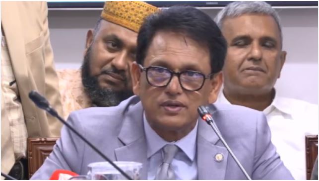 Minister apologized after examinees demonstration: HSC exams may be retaken