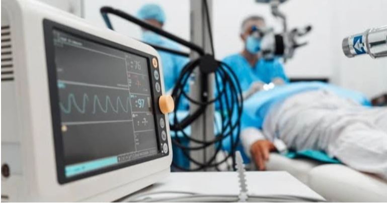 Govt plans sweeping health sector reforms to take specialized care beyond Dhaka
