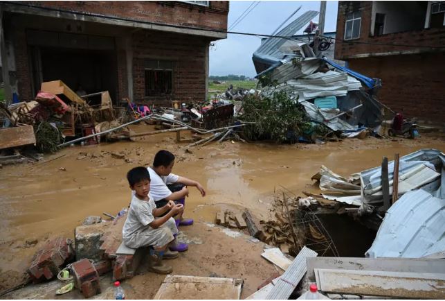 Cleanup underway as death toll from China floods hits 39